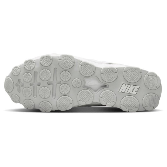 Nike Reax 8